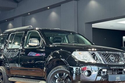 Nissan Pathfinder 94.406 km 29.950 &euro; Bonn 53177