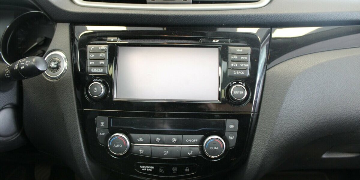 Nissan Qashqai 1.6 DIG-T 360° 4x2 109.771 km 13.980 &euro; Euskirchen 53881