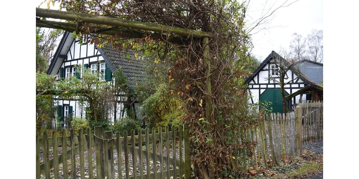 Einfamilienhaus Much - 6 Zimmer, 200 m&sup2;, 800.000&euro; | Angebot:24563293