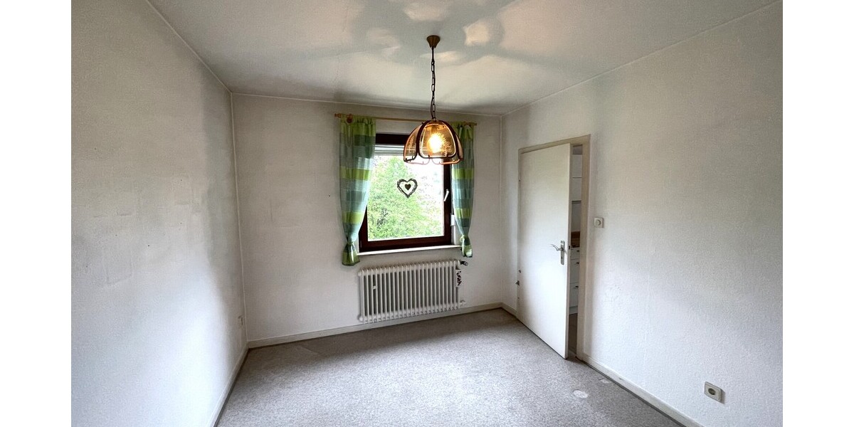 Einfamilienhaus mit großem Garten - Einfamilienhaus Königswinter / Thomasberg Thomasberg | Angebot:27225342