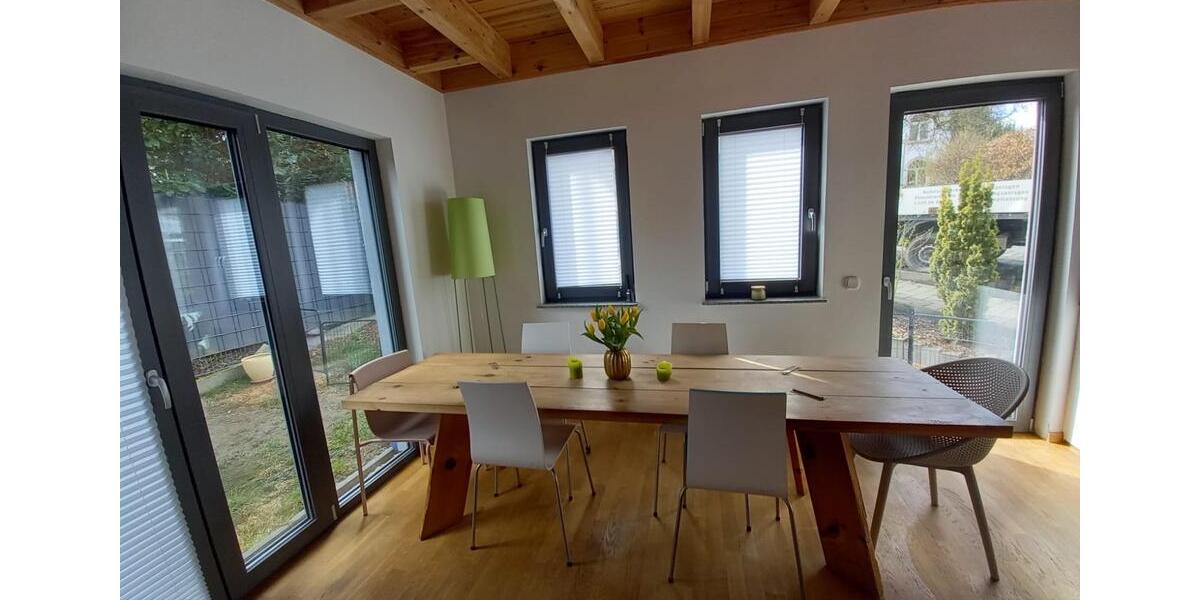 Einfamilienhaus Unkel - 7 Zimmer, 155 m&sup2;, 1.900&euro; | Angebot:25783473