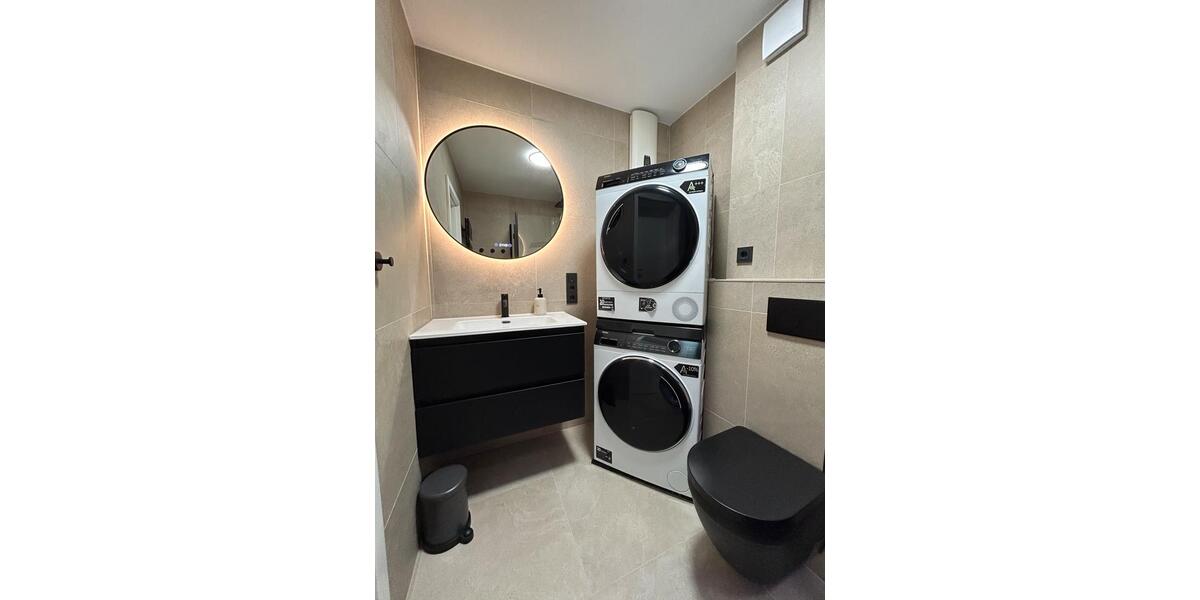 Dachgeschoßwohnung Bonn Gronau - 1 Zimmer, 13 m&sup2;, 580&euro; | Angebot:25312303