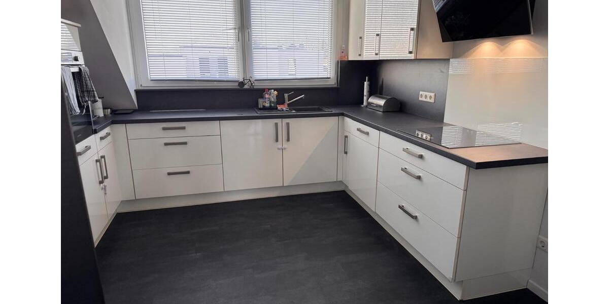 Etagenwohnung Bergisch Gladbach Alt-Frankenforst - 4 Zimmer, 107 m&sup2;, 430.000&euro; | Angebot:26594532