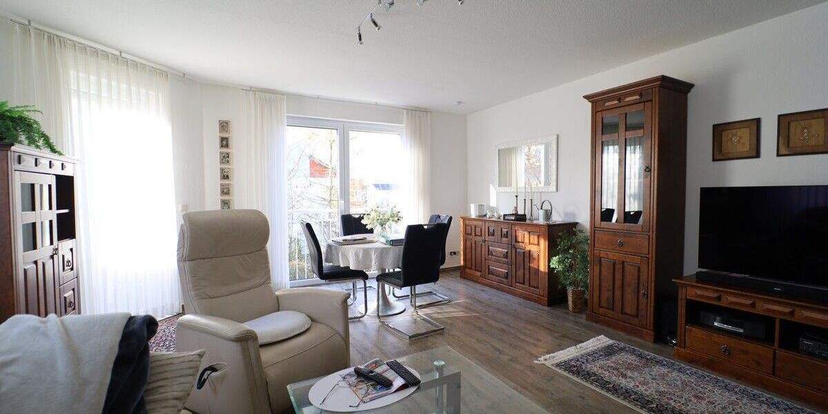 Etagenwohnung Rheinbach - 3 Zimmer, 88 m&sup2;, 310.000&euro; | Angebot:24321593