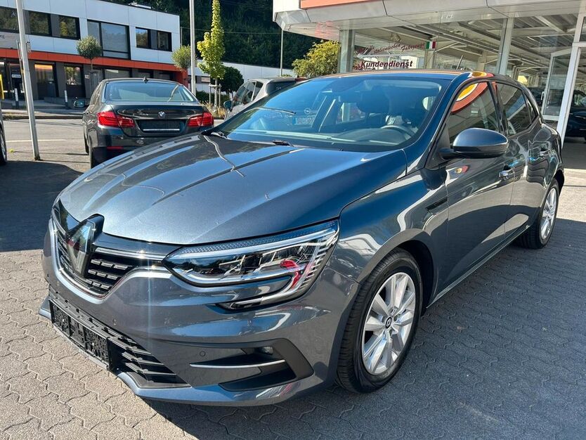 Renault Megane 65.000 km 15.490 € Eitorf 53783
