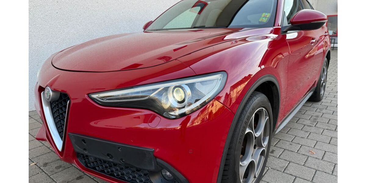 Alfa Romeo Stelvio 146.855 km 15.790 &euro; Bergisch Gladbach 51467