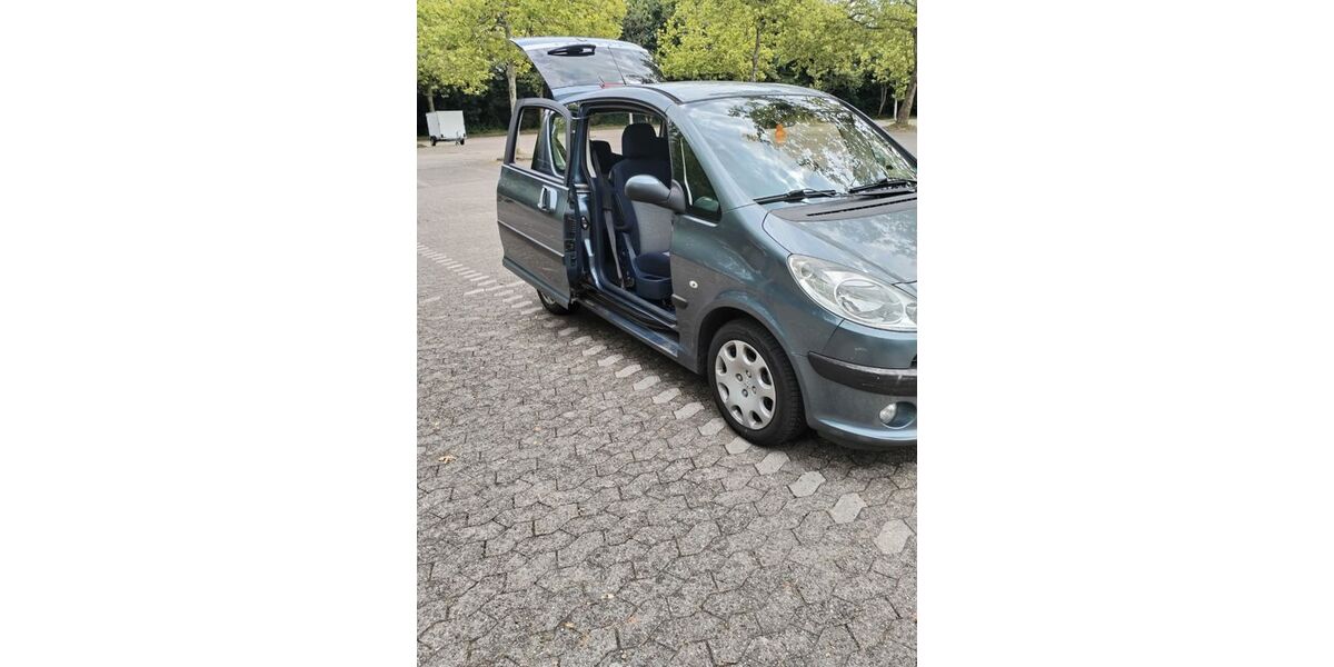 Peugeot 1007 106.000 km 1.950 &euro; Koeln 50765