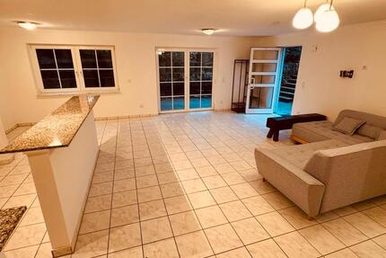 Wohnung Bergisch Gladbach Paffrath - 2 Zimmer, 62 m&sup2;, 196.000&euro; | Angebot:24848101