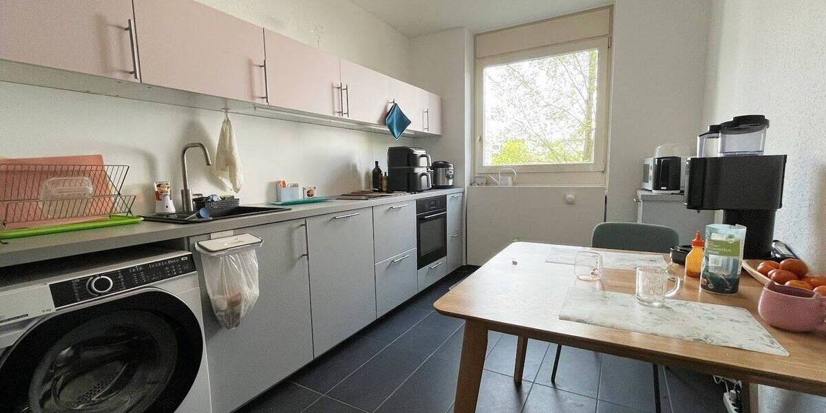 Etagenwohnung Köln Bayenthal - 3 Zimmer, 97 m&sup2;, 1.510&euro; | Angebot:26470889