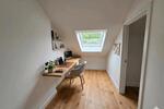 Dachgeschoßwohnung Bonn Dransdorf - 2.5 Zimmer, 82 m&sup2;, 1.353&euro; | Angebot:26407202