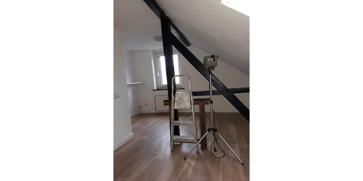 Dachgeschoßwohnung Bonn Küdinghoven - 2 Zimmer, 32 m&sup2;, 353&euro; | Angebot:26441272