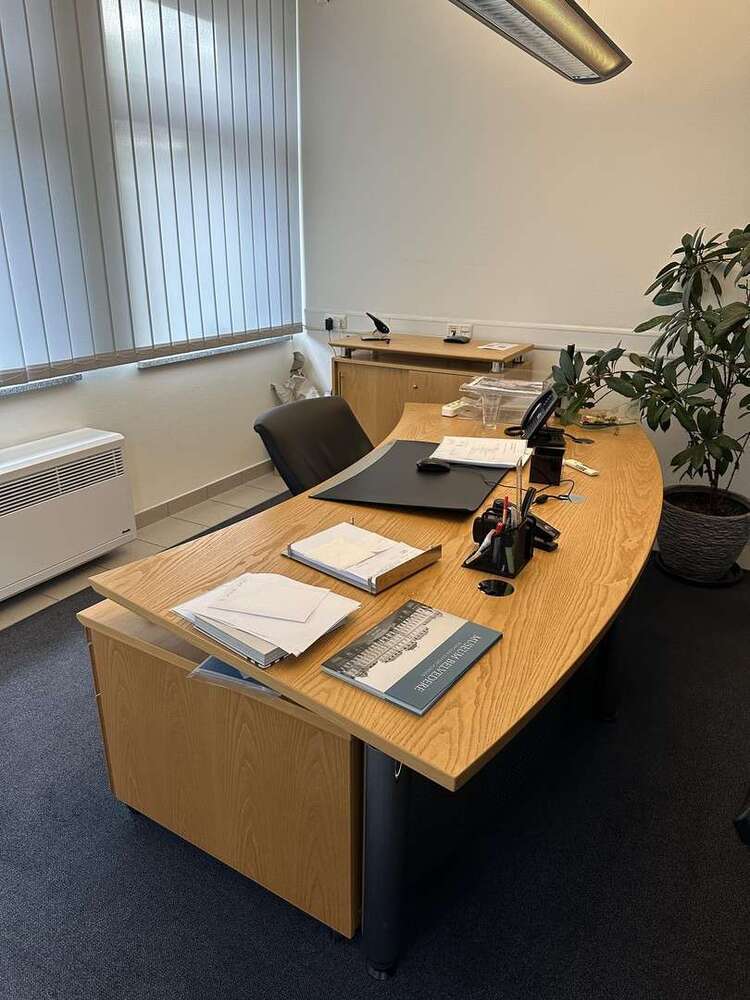Büro in Dickel 599.000 € 647 m²