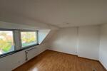 Dachgeschoßwohnung Hürth - 2.5 Zimmer, 73 m&sup2;, 1.000&euro; | Angebot:25855877