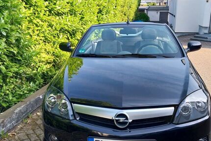 Opel Tigra 89.000 km 2.680 &euro; Bergisch Gladbach 51465