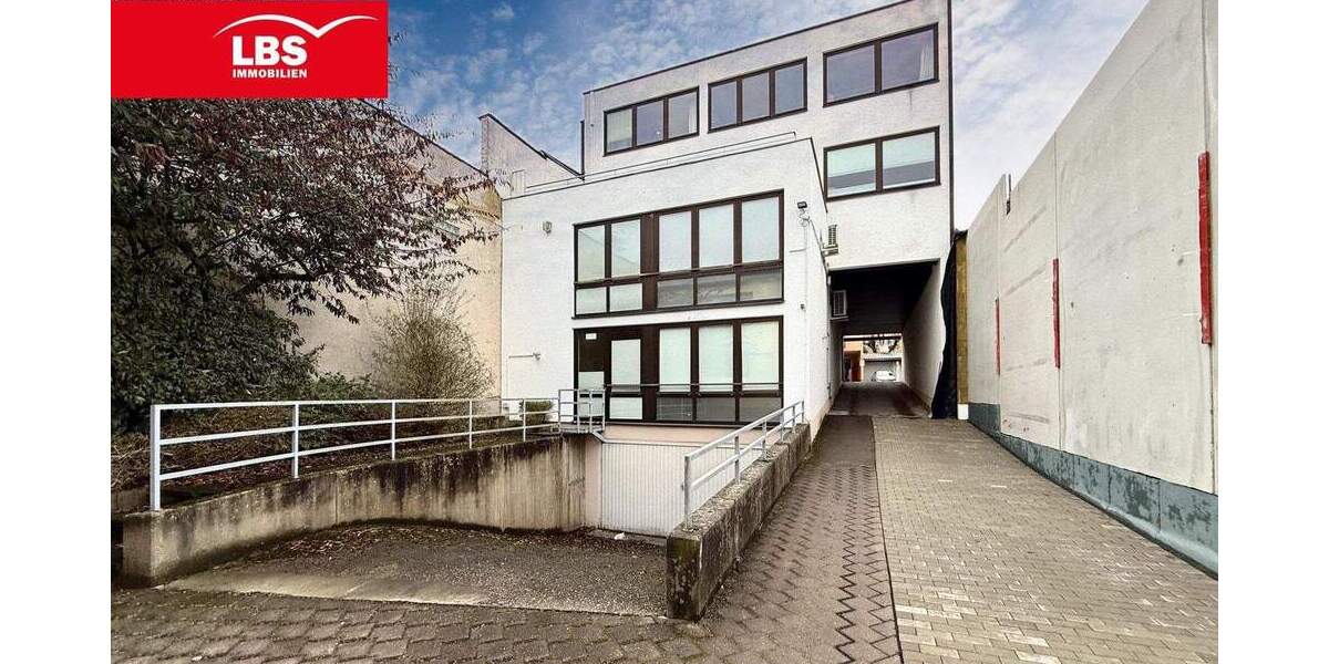 Attraktives Wohn- & Geschäftshaus in Bonn-Lannesdorf 4 zimmer