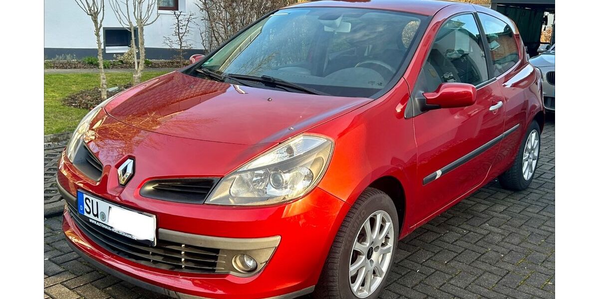 Renault Clio 160.000 km 3.350 &euro; Lohmar 53797
