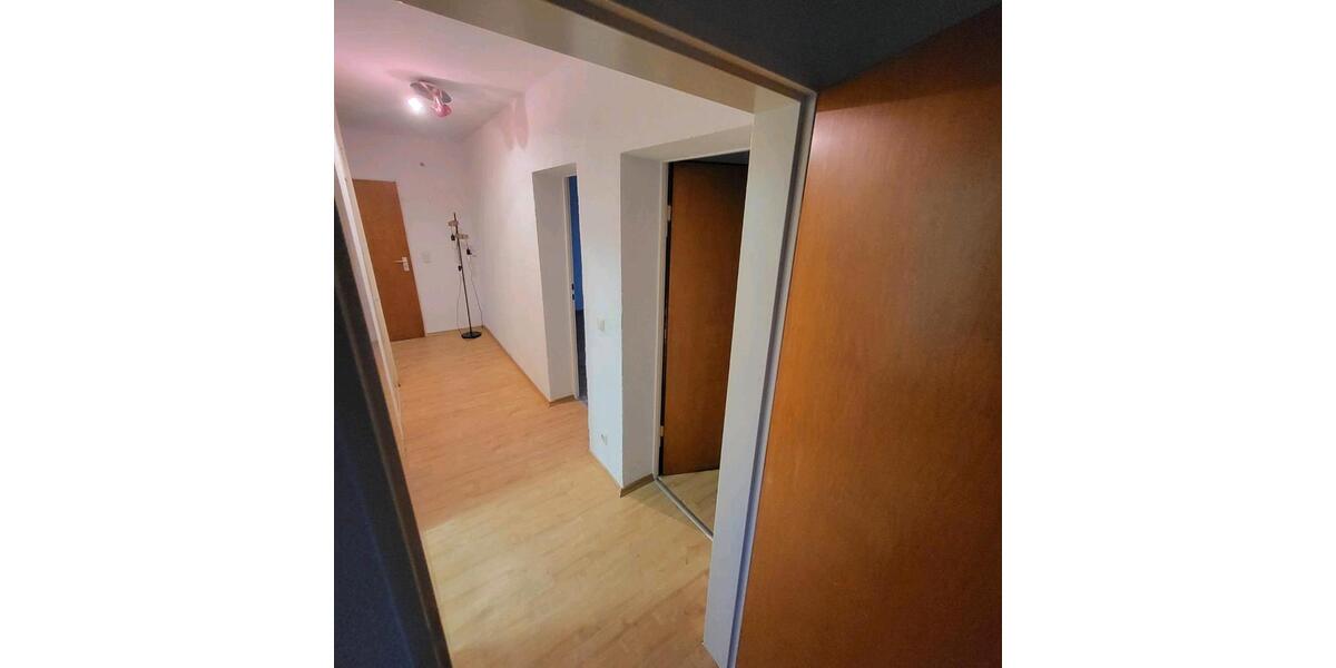 Etagenwohnung Bonn Hardtberg - 3 Zimmer, 66 m&sup2;, 266.000&euro; | Angebot:24654040