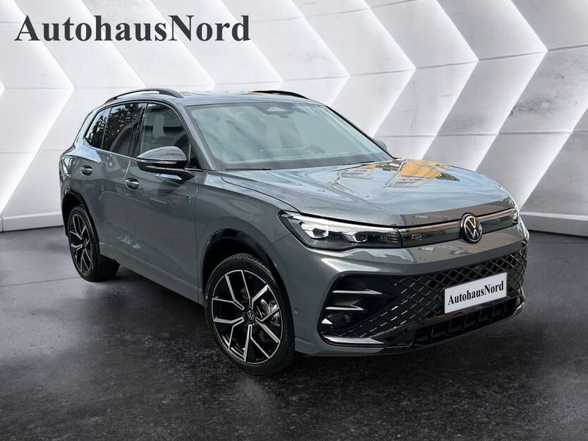 VW Tiguan 13.156 km 50.900 € Köln-Riehl 50735