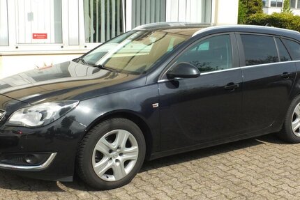 Opel Insignia EDITION NAVI PARKPILOT/KAMERA 17 Zoll LMF 96.093 km 9.750 &euro; Köln 50858