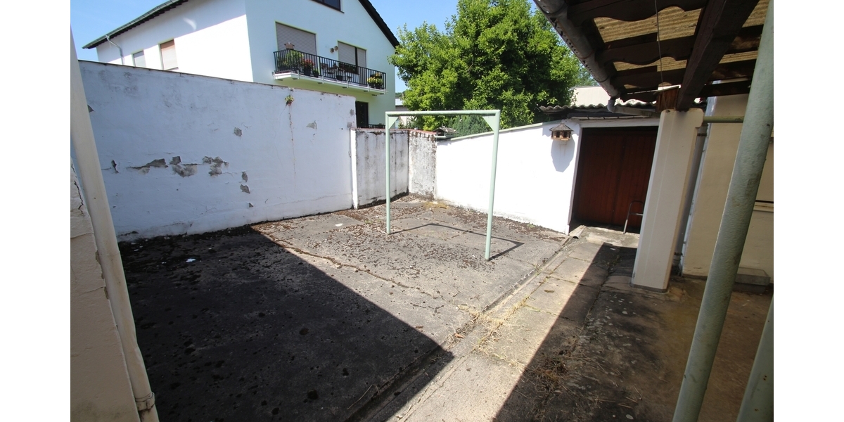 Mit 3D: Altbaujuwel mit Geschichte und großem Potenzial – ca. 160 m² Wohnfläche in Bonn-Lannesdorf - Reihenhaus Bonn Lannesdorf | Angebot:27178356