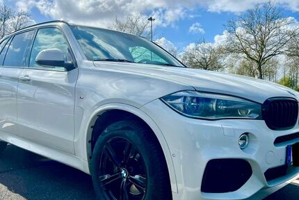 BMW X5 224.700 km 22.999 &euro; Hennef 53773