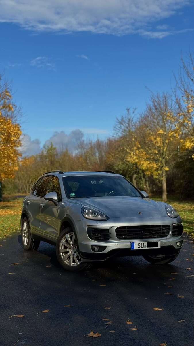 Porsche Cayenne 146.000 km 32.000 € Troisdorf 53842