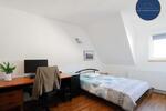 Mietshaus mit 3 SchlafZimmern, Home-Office-Bereich, Garten und Garage in Rheinbach