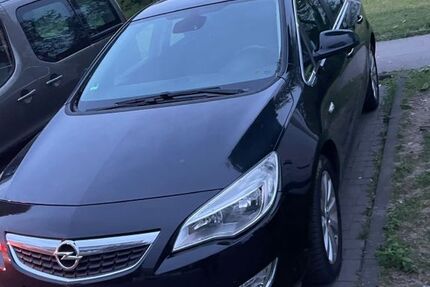 Opel Astra 104.600 km 5.600 &euro; bonn 53117