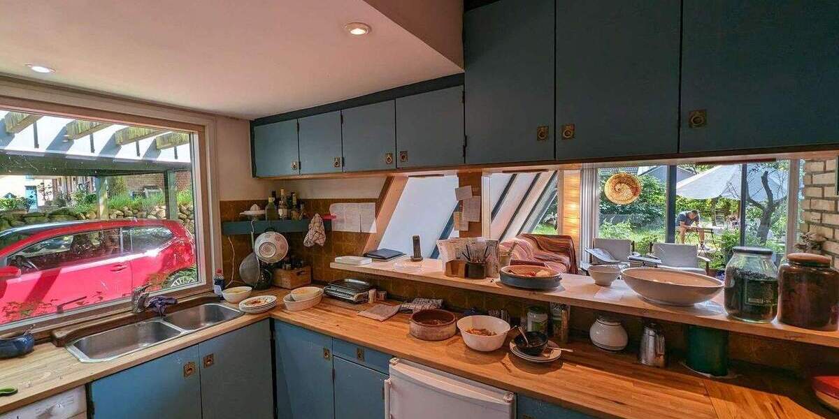 Einfamilienhaus Flensburg Südstadt - 5 Zimmer, 198 m&sup2;, 450.000&euro; | Angebot:24842807