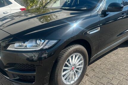 Jaguar F-Pace 175.000 km 15.950 &euro; Brühl 50321