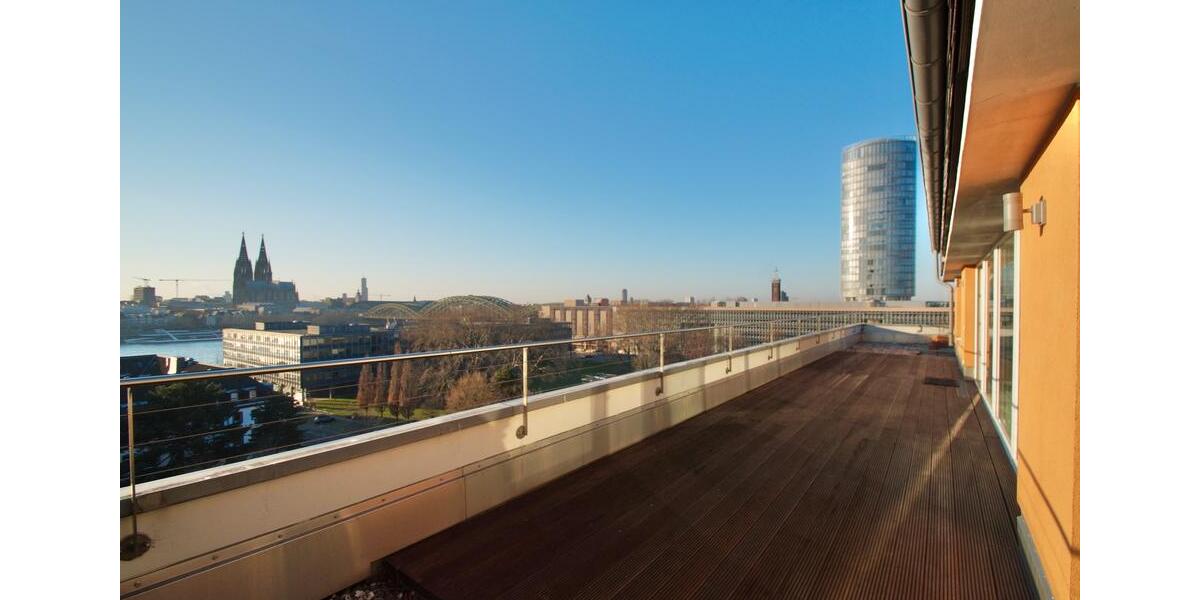 Einfamilienhaus Köln Mülheim - 3 Zimmer, 142 m&sup2;, 2.650&euro; | Angebot:24570740