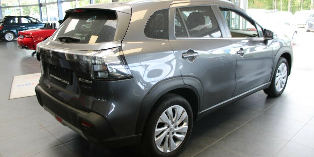 Suzuki S-Cross 1.4 Boosterjet Mild Hybrid Comfort 25.829 km 22.980 &euro; Euskirchen 53881
