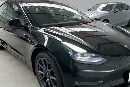 Tesla Model 3 46.000 km 29.900 &euro; Eitorf 53783