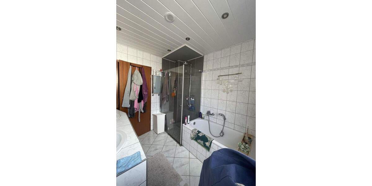 Reihenendhaus Rösrath - 6 Zimmer, 129 m&sup2;, 570.000&euro; | Angebot:25711010