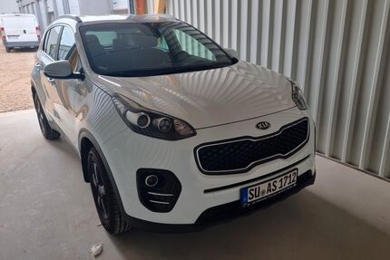 Kia Sportage 68.000 km 15.550 € Bonn 53125