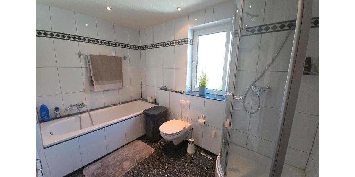 Erdgeschoßwohnung Siegburg - 3 Zimmer, 82 m&sup2;, 335.000&euro; | Angebot:26889478