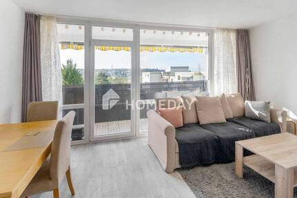 Platz für Ihre Pläne: Großzügige 4-Zimmer-Wohnung mit Aufzug und Panorama-Loggia