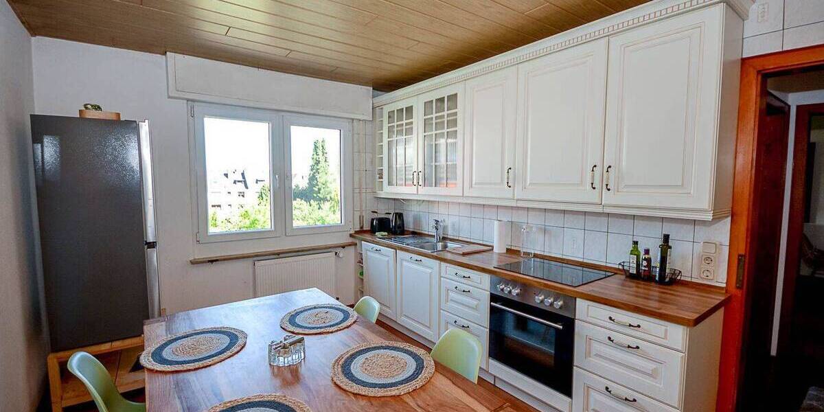 Mehrfamilienhaus, Wohnhaus Brühl - 8 Zimmer, 181 m&sup2;, 580.000&euro; | Angebot:26807171