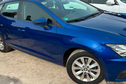 Seat Leon 64.000 km 11.000 &euro; Bonn 53227