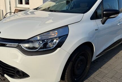 Renault Clio 301.169 km 3.790 &euro; Rheinbach 53359