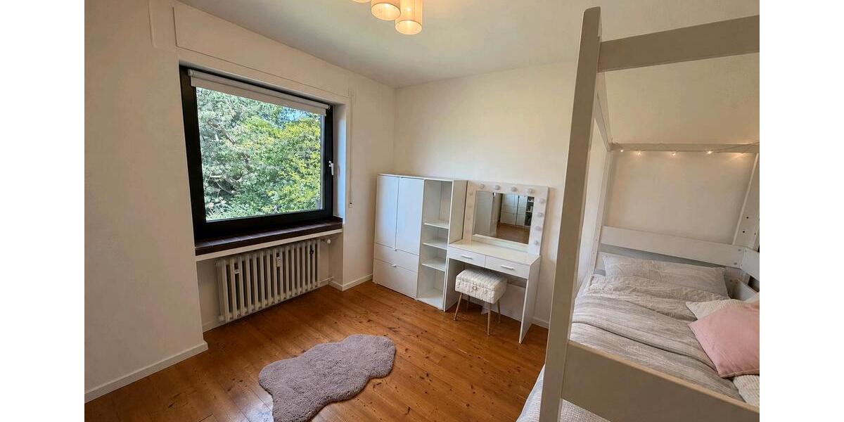 Etagenwohnung Bornheim - 3 Zimmer, 100 m&sup2;, 359.000&euro; | Angebot:27298970