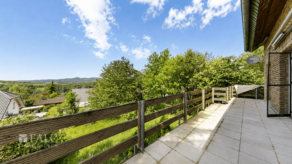 Einfamilienhaus Königswinter Hühnerberg - 5 Zimmer, 167 m&sup2;, 439.000&euro; | Angebot:26891702