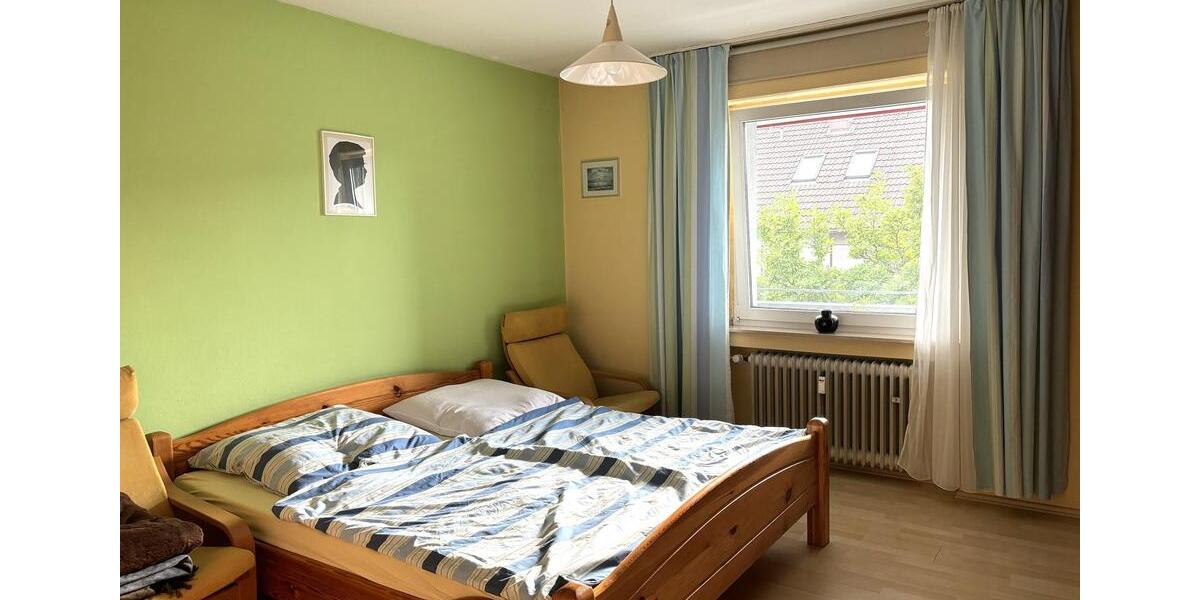 Etagenwohnung Bergisch Gladbach Gronau - 3 Zimmer, 86 m&sup2;, 955&euro; | Angebot:26423997