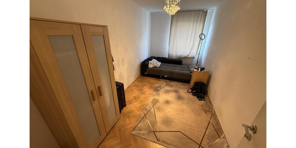 Etagenwohnung Köln Kalk - 3 Zimmer, 70 m&sup2;, 1.100&euro; | Angebot:26290033