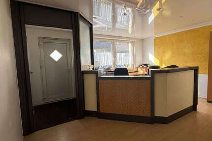 Büro in Lohmar 1.375 € 164 m² zimmer