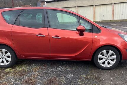 Opel Meriva 131.000 km 6.400 &euro; Bad Neuenahr 53474
