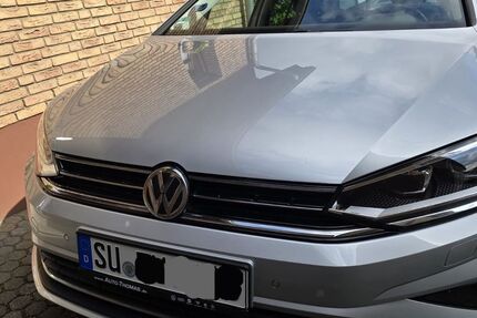 VW Golf Sportsvan 65.000 km 15.990 &euro; Hennef 53773