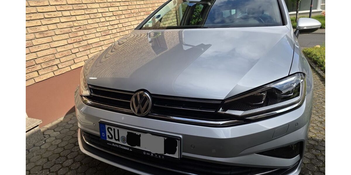 VW Golf Sportsvan 65.000 km 15.990 &euro; Hennef 53773