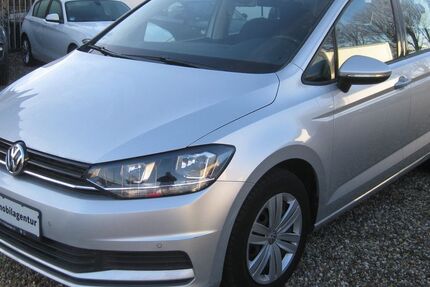 VW Touran 142.000 km 12.800 &euro; Hürth bei Köln 50354