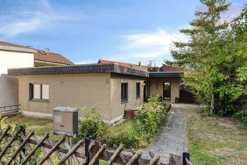 Haus zum Kaufen in Bornheim 319.000 € 100 m²